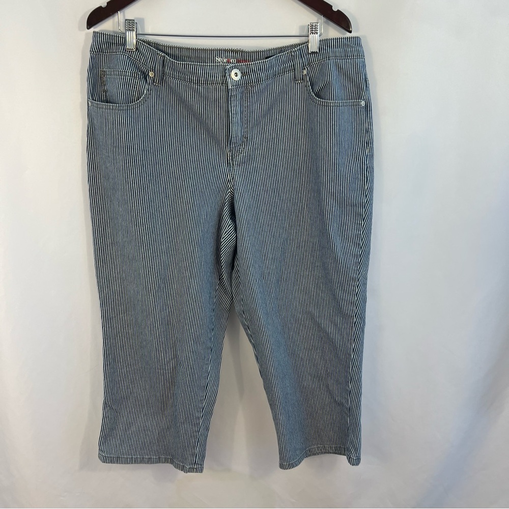 Womens Style & Co Denim Capri High Rise Pin Striped Stretch Jeans 14W